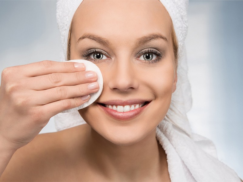 Hướng Dẫn Chăm Sóc Da Cơ Bản Để Làn Da Khỏe Mạnh Và Rạng Rỡ